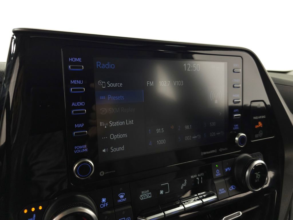 Used 2022 Toyota Highlander Bronze Edition AWD/4WD image 24