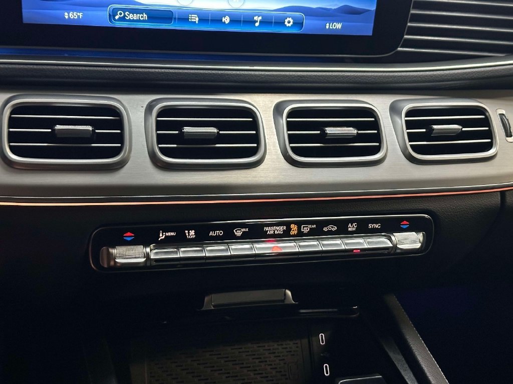 Used 2025 Mercedes-Benz GLS 450 4MATIC image 23