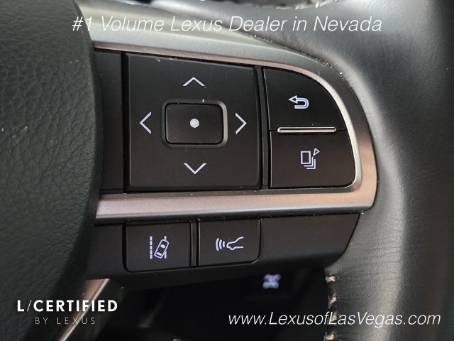 Used 2023 Lexus GX 460 Premium w/ Accessory Package AWD/4WD image 32