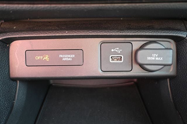 Used 2023 Honda Civic Sport image 29