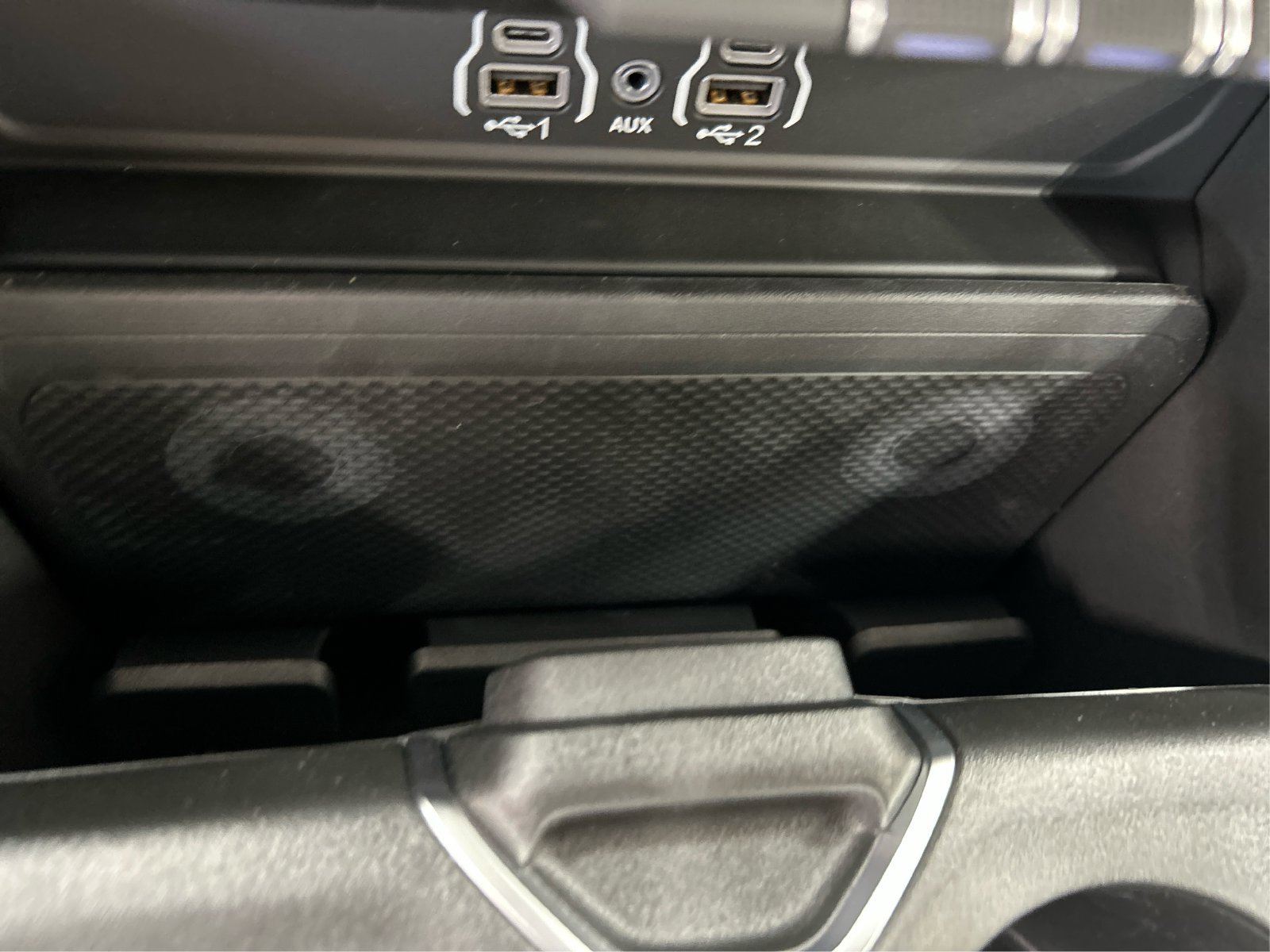 New 2026 RAM 1500 Express AWD/4WD image 32
