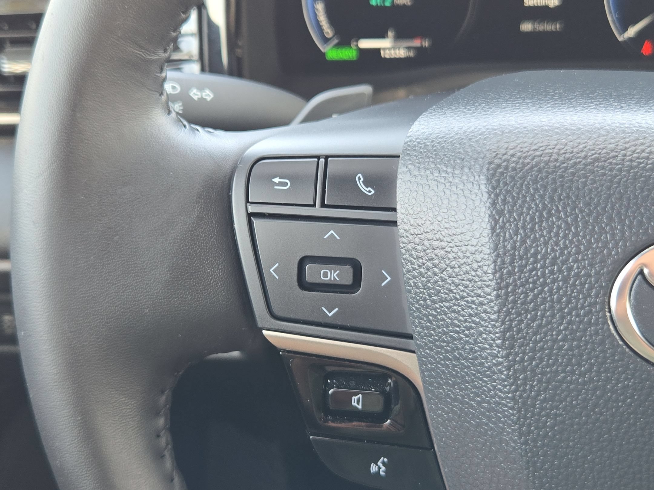 Used 2026 Toyota Camry XSE FWD image 19