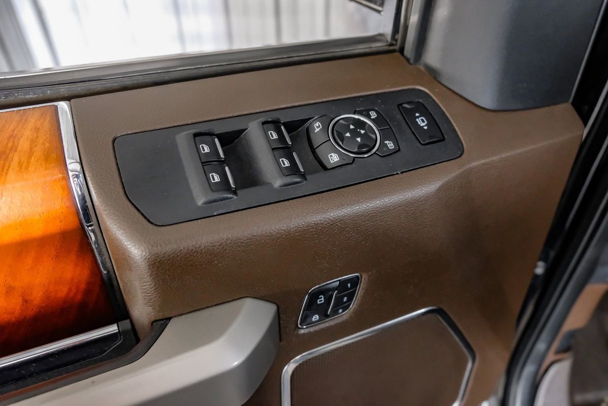 Used 2017 Ford F250 King Ranch w/ King Ranch Ultimate Package AWD/4WD image 44