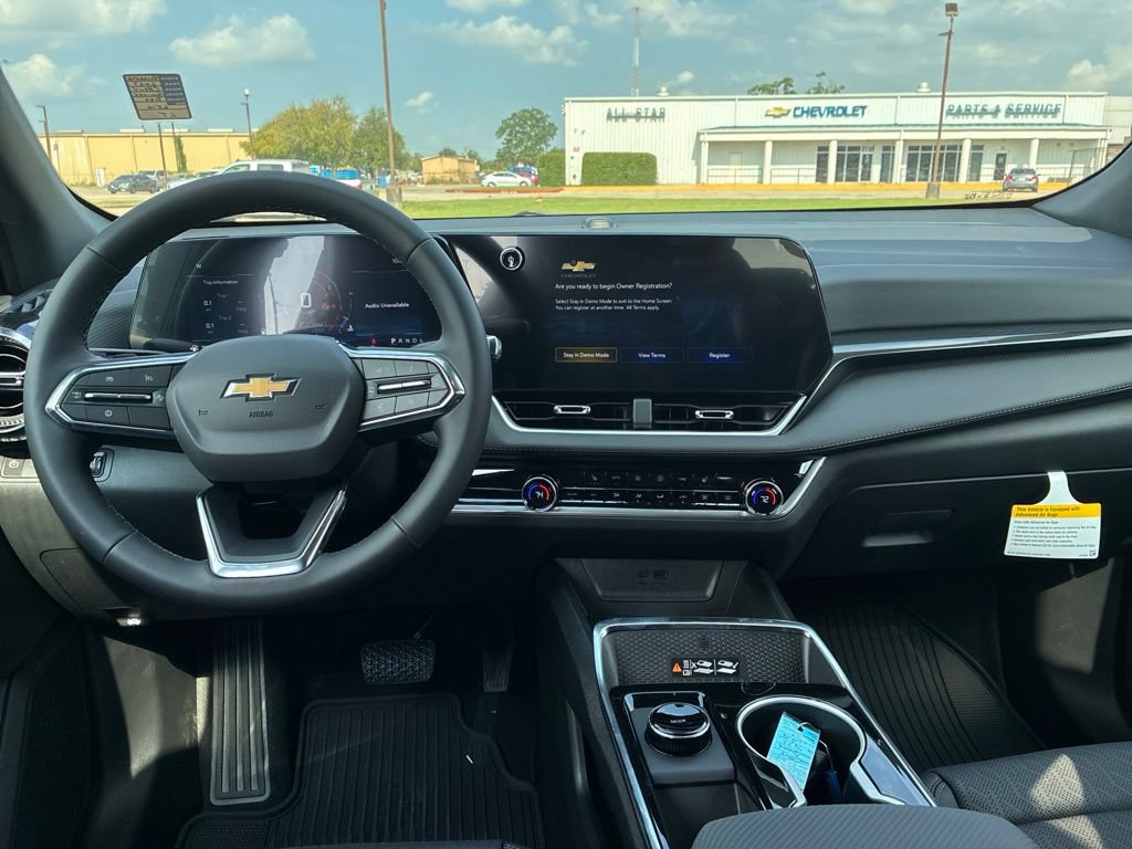 New 2027 Chevrolet Equinox LT w/ Convenience Package II FWD image 14