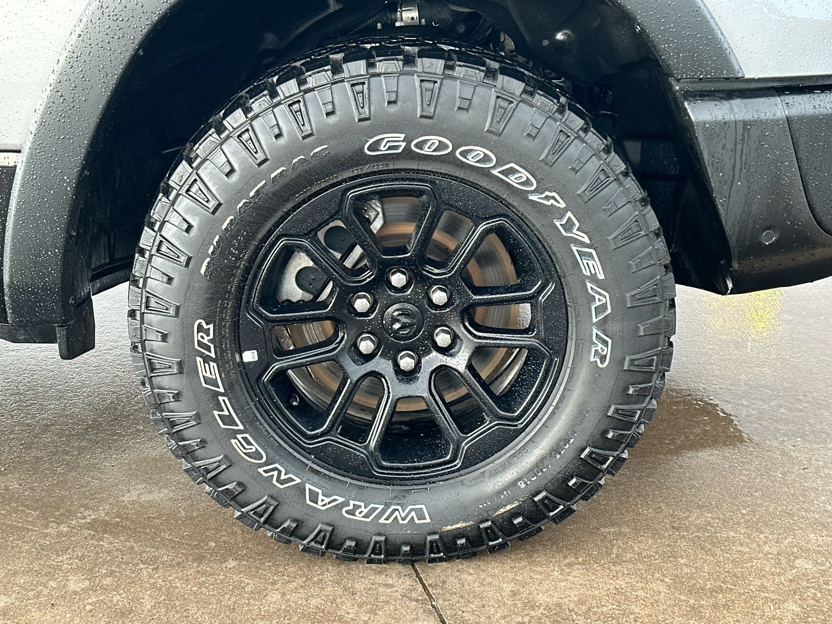 Used 2025 RAM 1500 Rebel AWD/4WD image 24