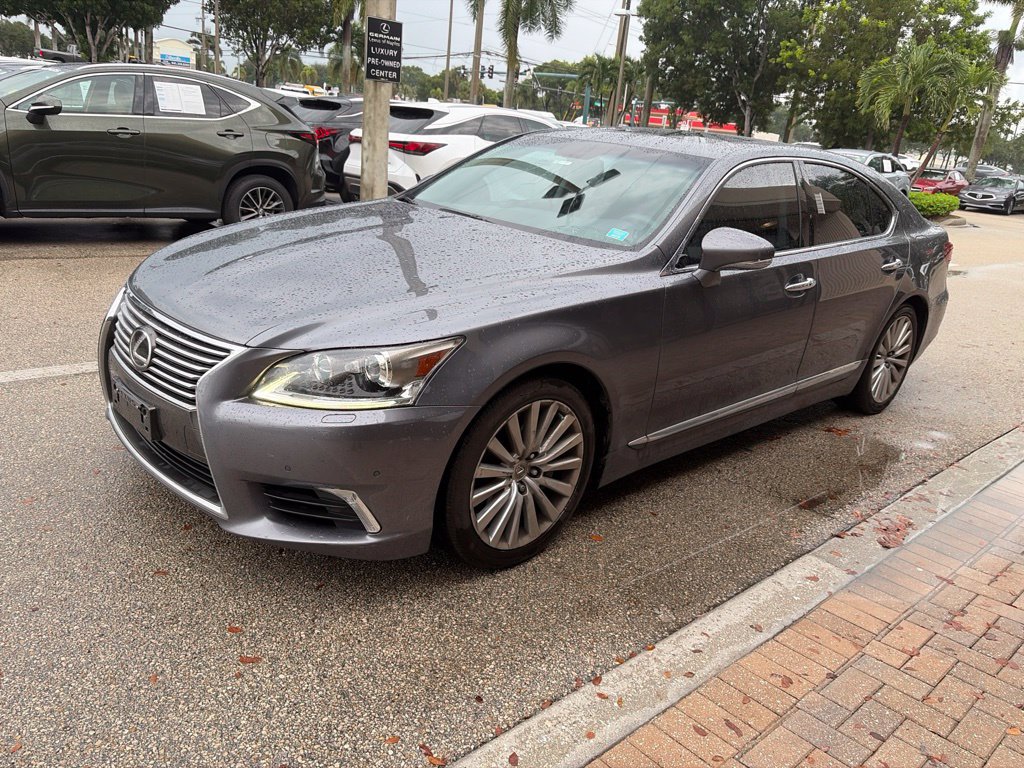 Used 2014 Lexus LS 460 AWD w/ Comfort Package image 8