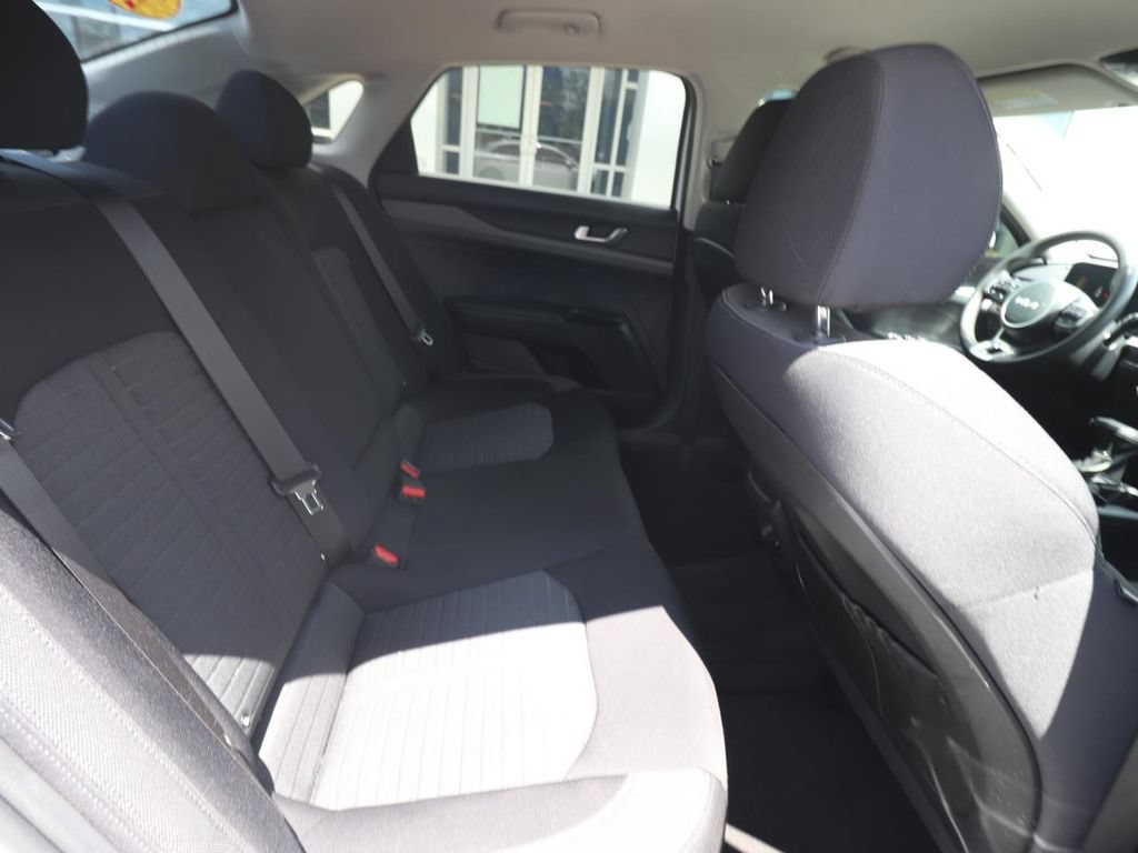 Used 2025 Kia K5 LXS FWD image 21