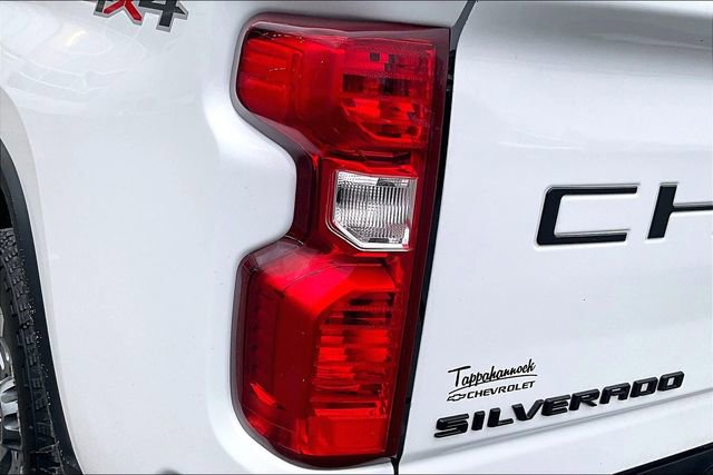 Used 2023 Chevrolet Silverado 2500 Custom w/ Custom Value Package image 24