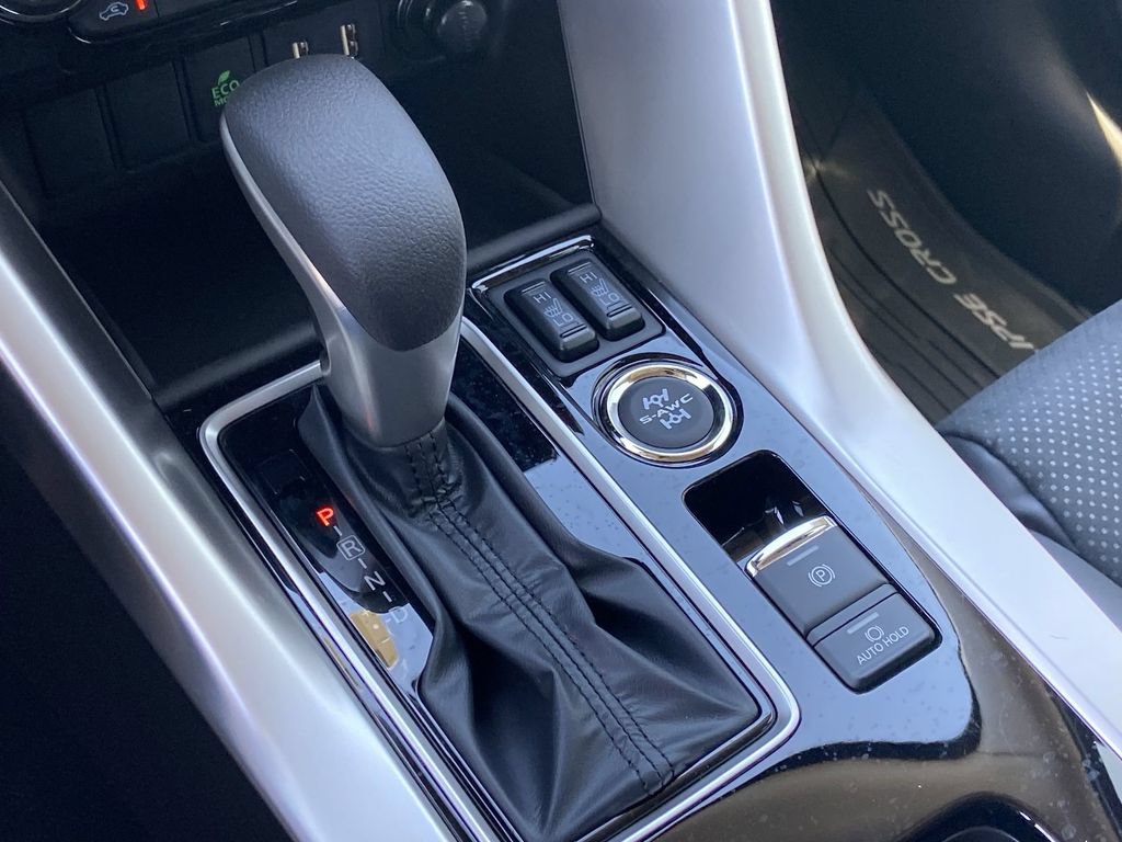 New 2026 Mitsubishi Eclipse Cross SE AWD/4WD image 11