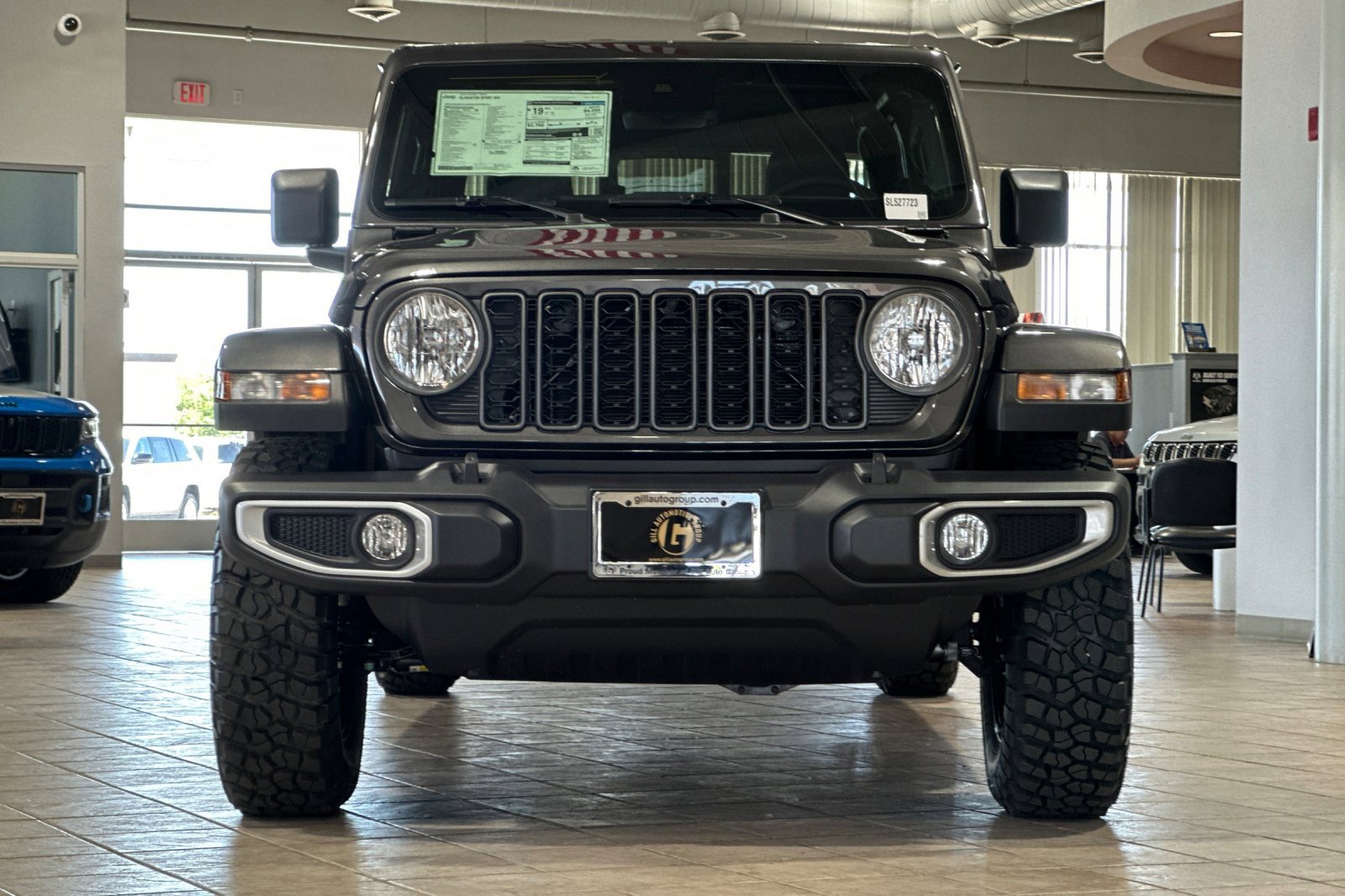 New 2025 Jeep Gladiator Sport image 10