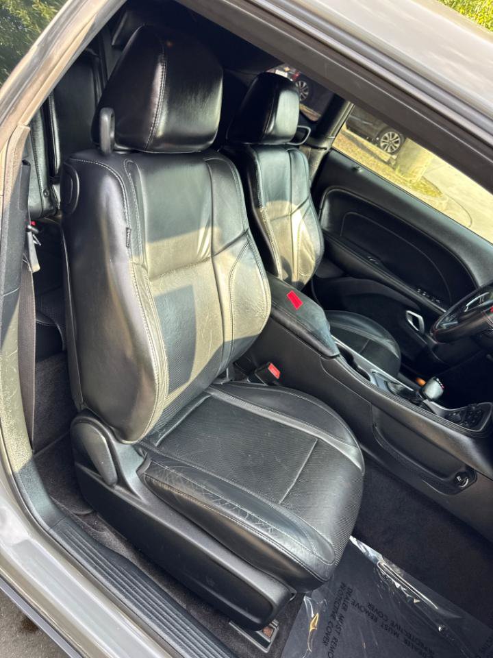 Used 2017 Dodge Challenger SXT Plus RWD image 15