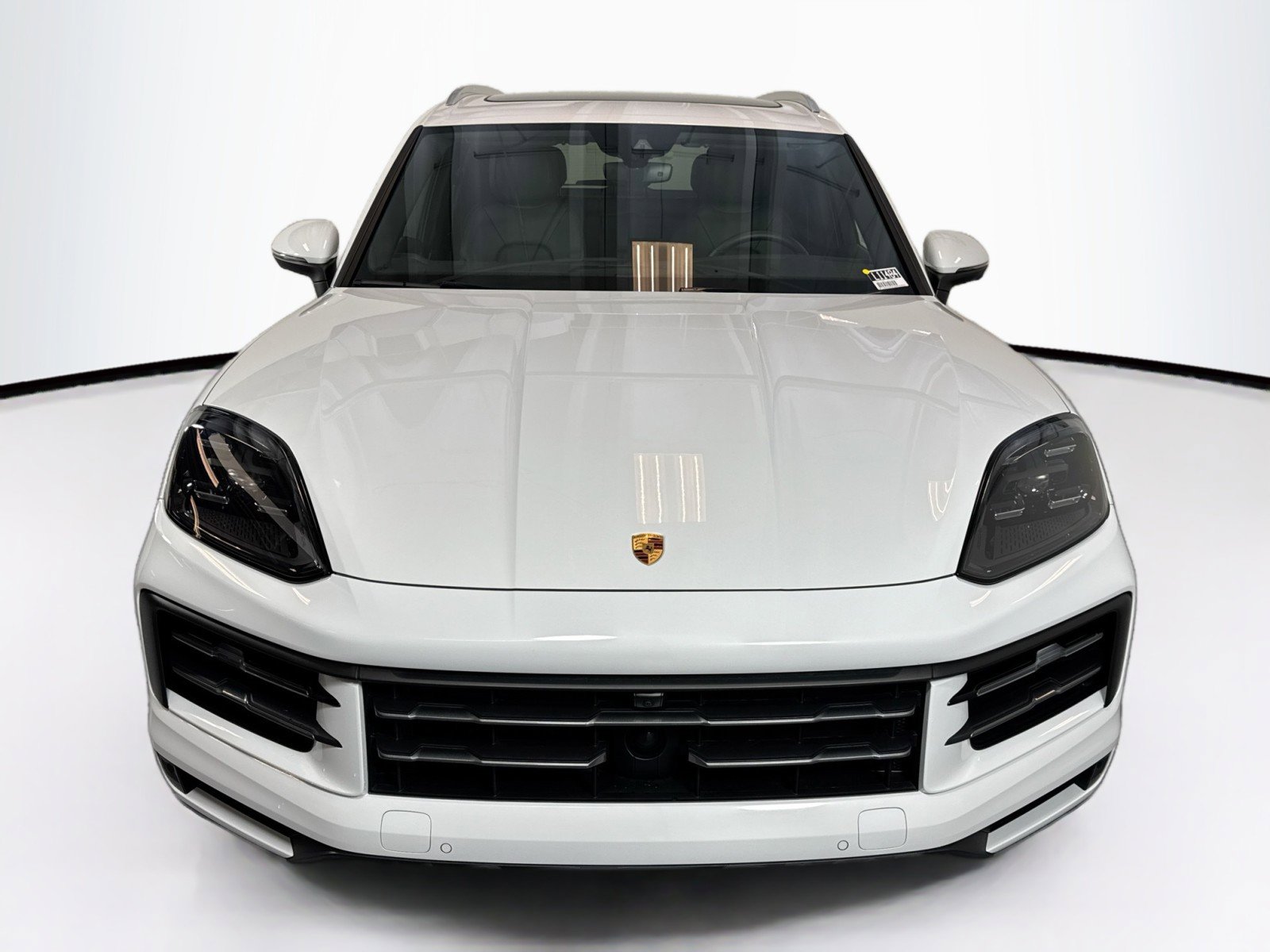 Certified 2025 Porsche Cayenne image 6