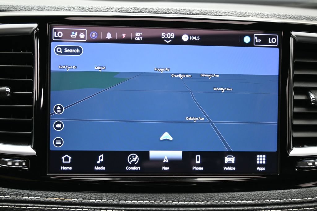 Used 2025 Chrysler Pacifica Limited FWD image 25