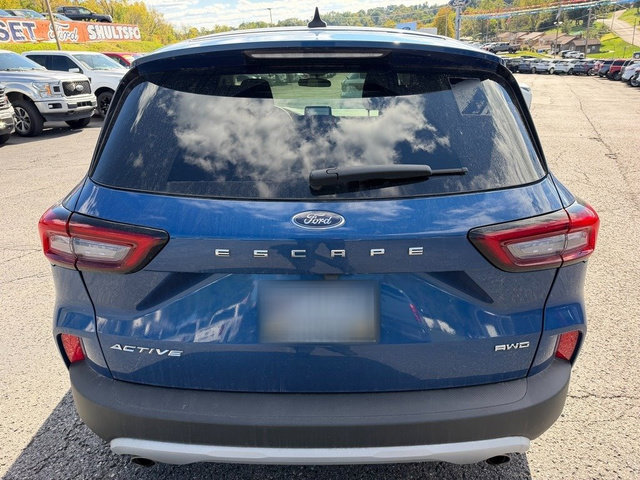 Used 2023 Ford Escape Active AWD/4WD image 5