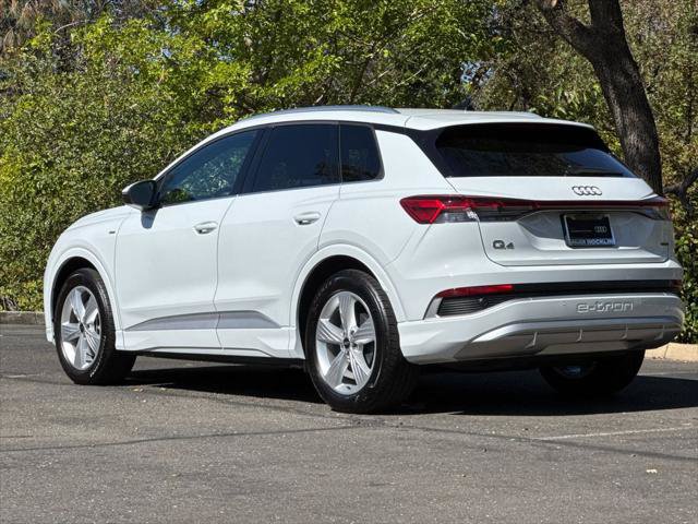 Certified 2025 Audi Q4 e-tron Premium AWD/4WD image 7