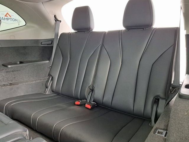 Used 2024 Acura MDX SH-AWD w/ Technology Package image 30