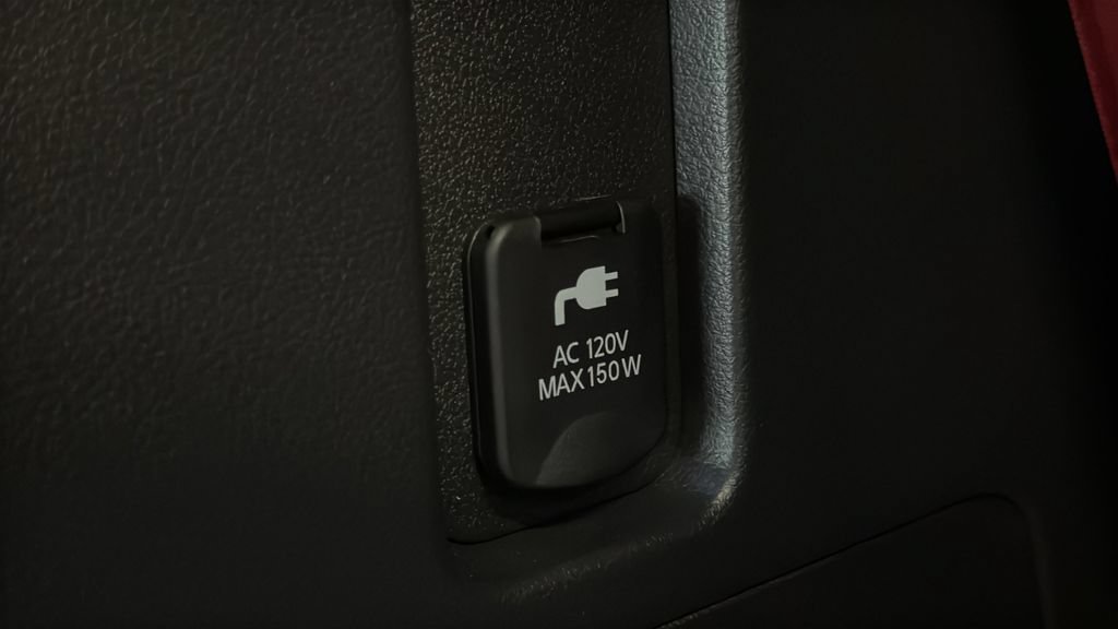 Used 2026 Nissan Armada NISMO AWD/4WD image 10