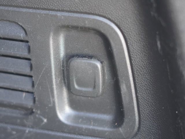 Used 2023 Buick Enclave Avenir w/ Avenir Technology Package FWD image 50