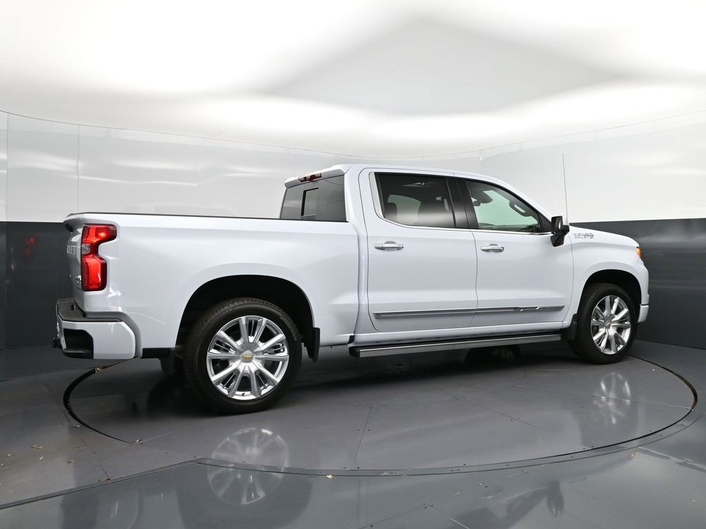 New 2026 Chevrolet Silverado 1500 High Country image 8