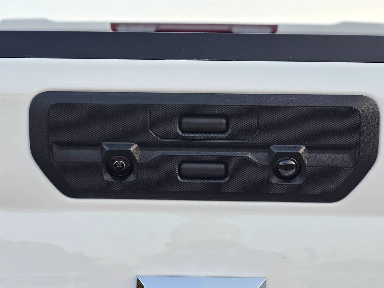 Used 2022 Chevrolet Silverado 1500 LTZ w/ LTZ Premium Package AWD/4WD image 10