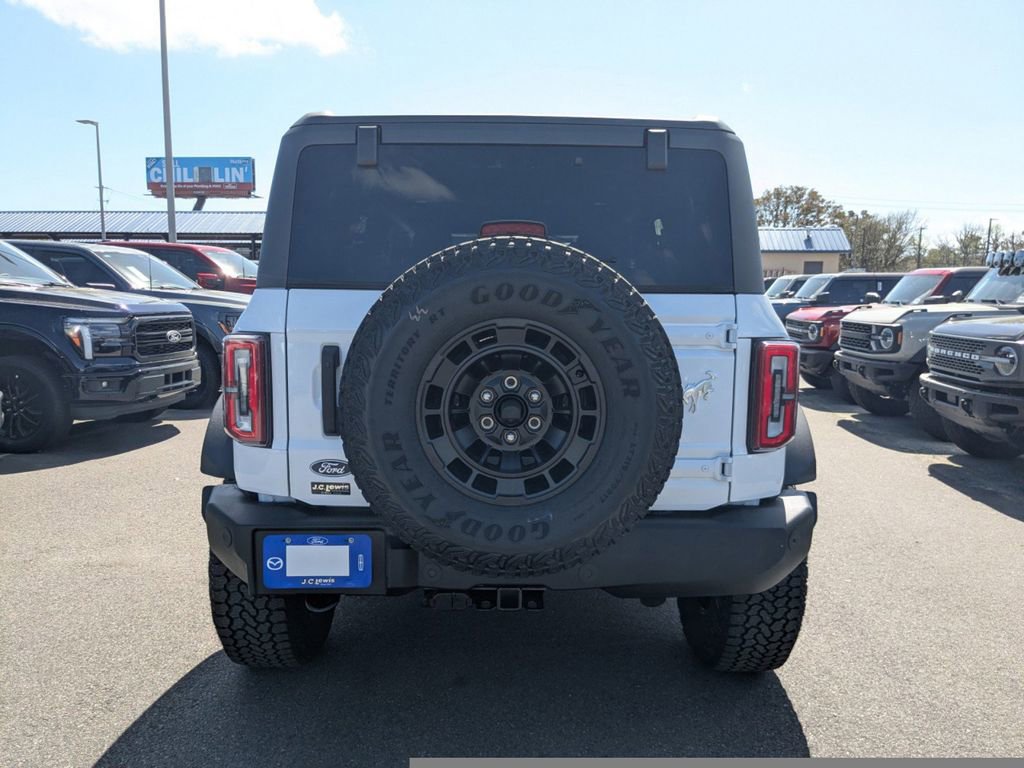 New 2026 Ford Bronco Outer Banks w/ Sasquatch Package image 5