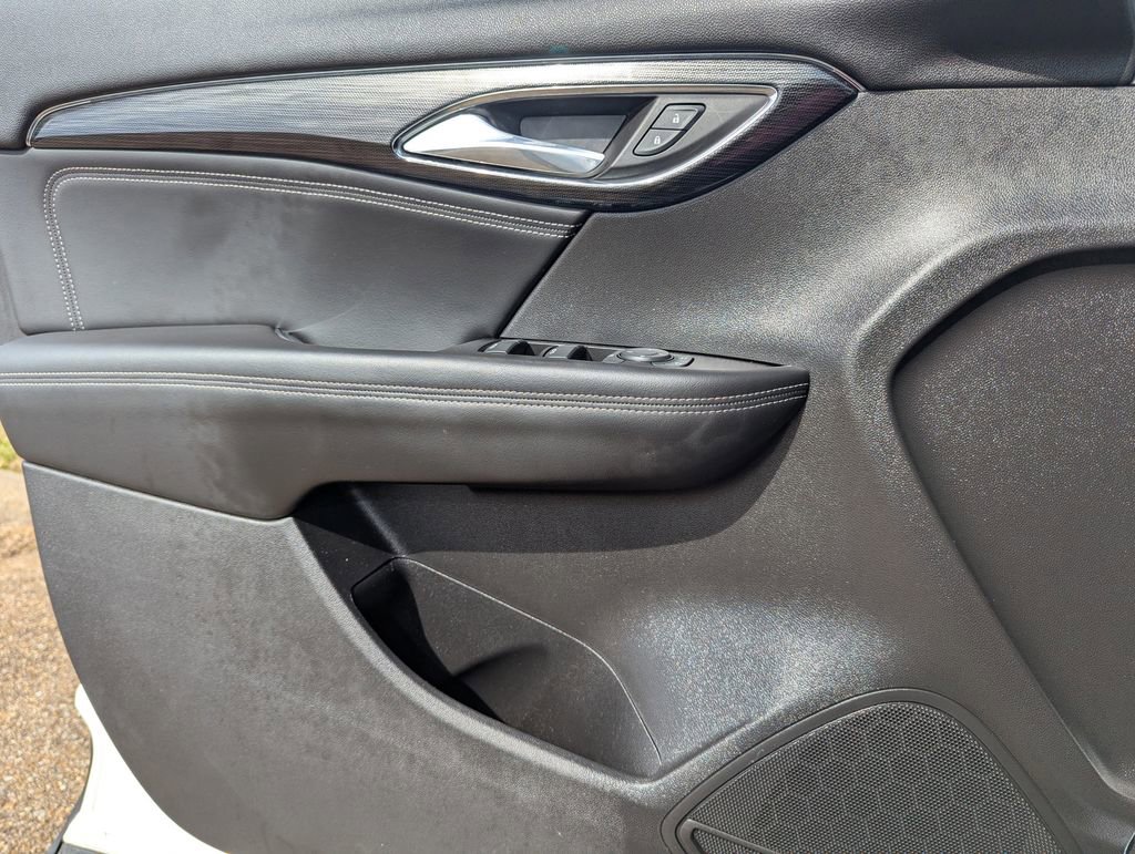 Used 2023 Buick Envision Preferred image 16