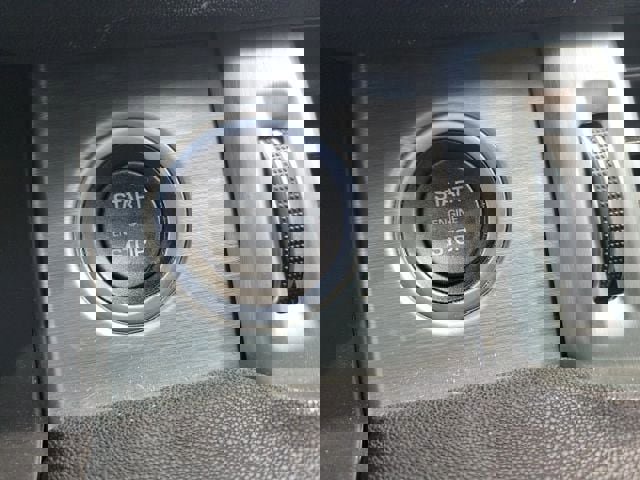 Used 2015 Land Rover Range Rover Evoque Pure Plus image 9