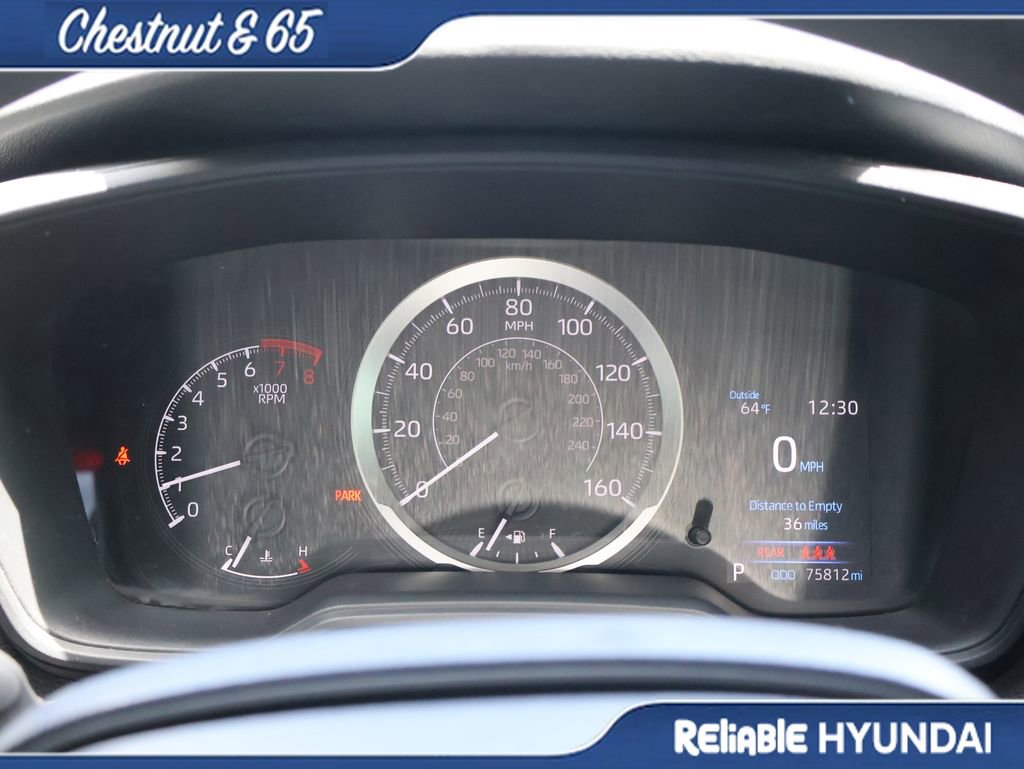 Used 2020 Toyota Corolla LE FWD image 29