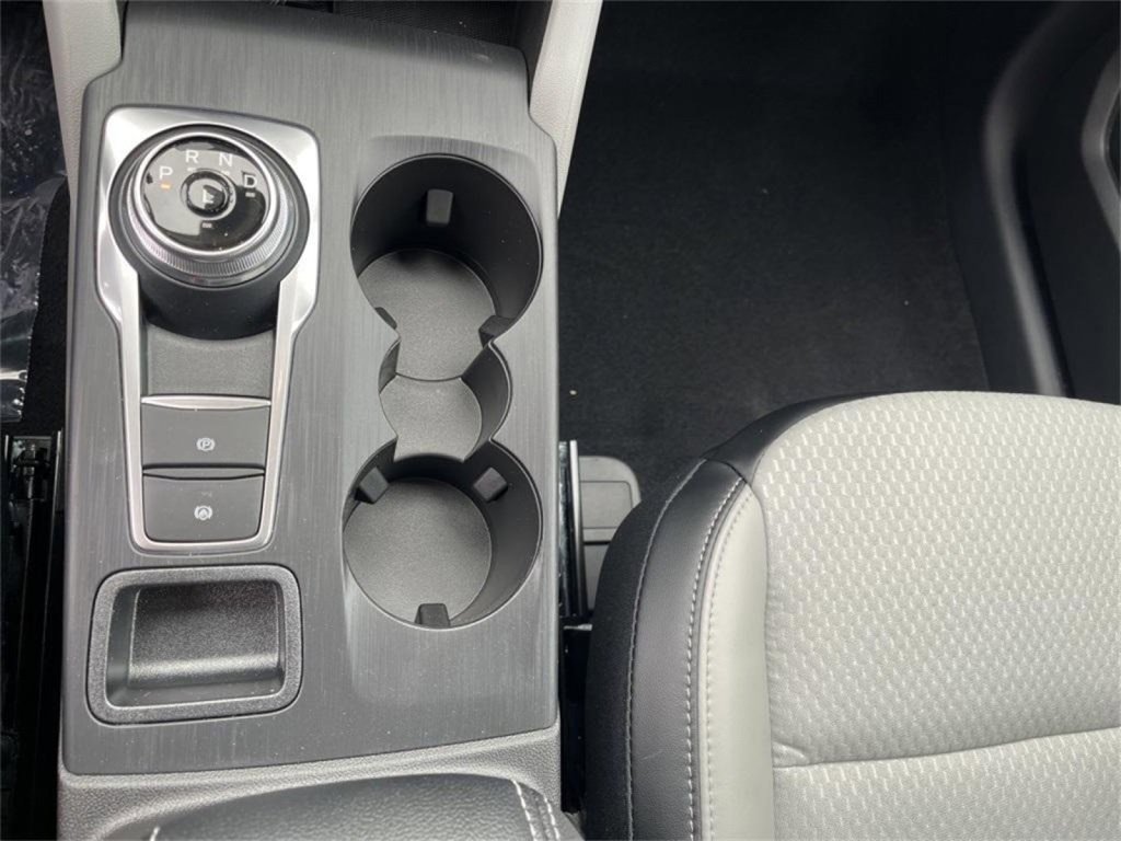 New 2025 Ford Escape SE image 20