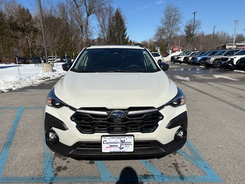 Used 2024 Subaru Crosstrek 2.0i Premium image 3