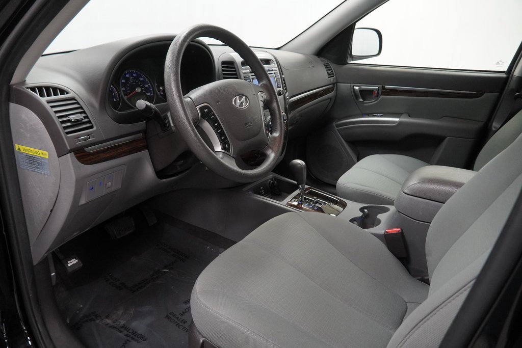 Used 2012 Hyundai Santa Fe GLS image 21