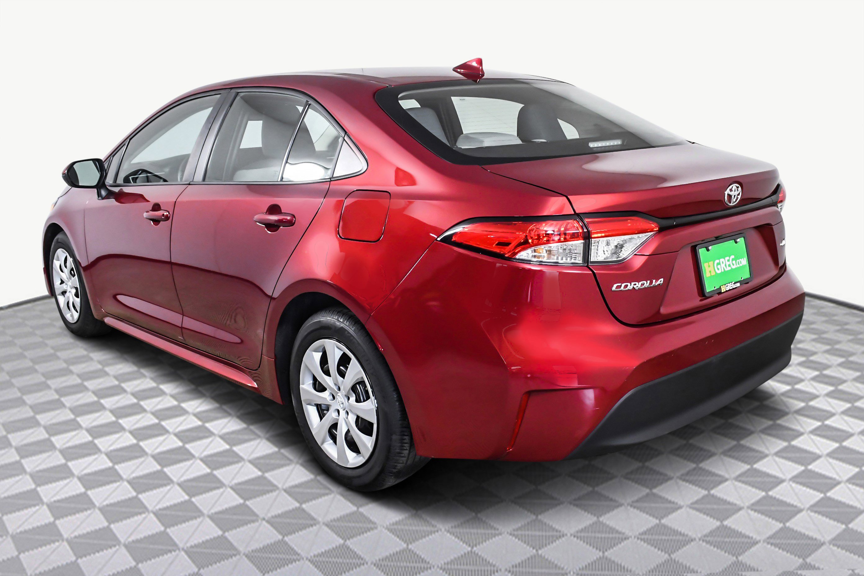 Used 2025 Toyota Corolla LE image 6