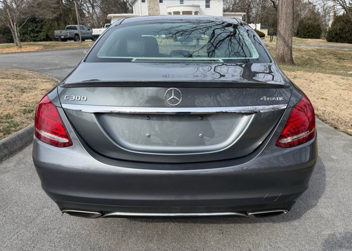Used 2017 Mercedes-Benz C 300 4MATIC Sedan image 8