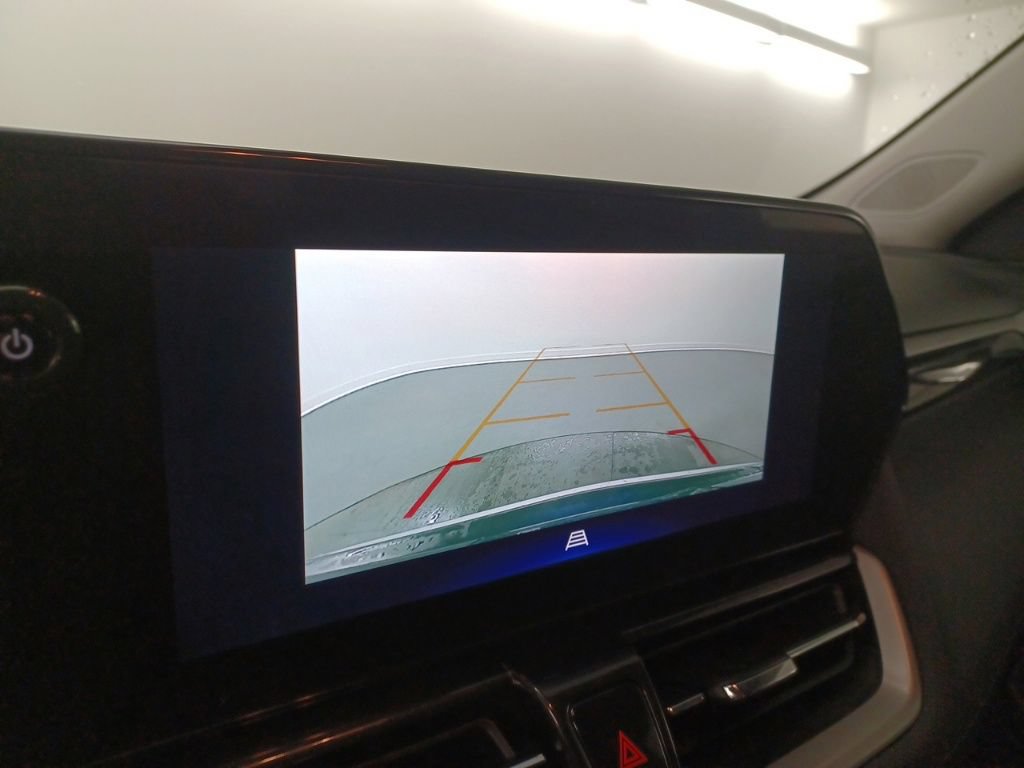Used 2025 Chevrolet TrailBlazer LT FWD image 23