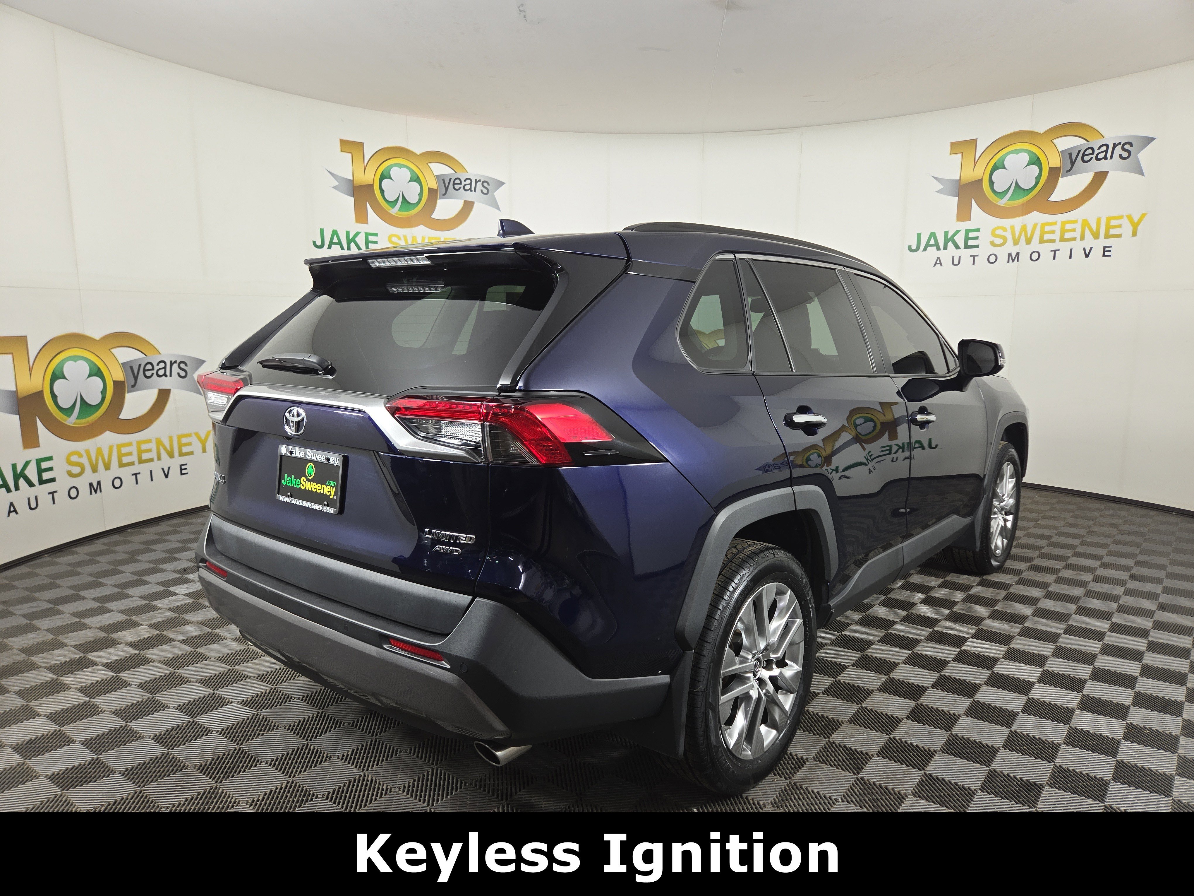 Used 2019 Toyota RAV4 Limited image 9