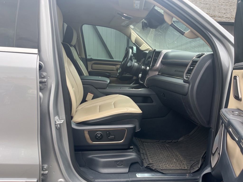 Used 2019 RAM 1500 Limited AWD/4WD image 9