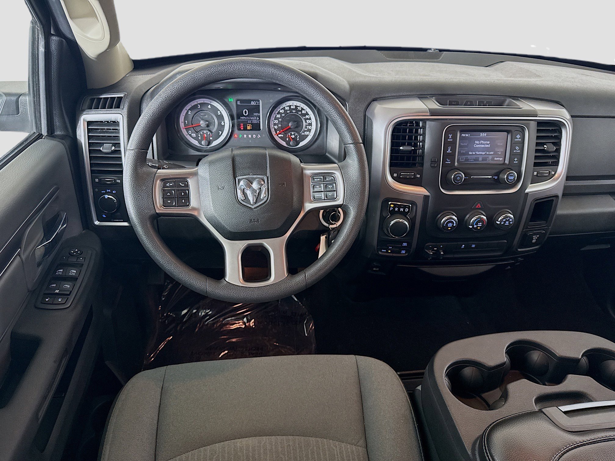 Used 2022 RAM 1500 Classic SLT image 17