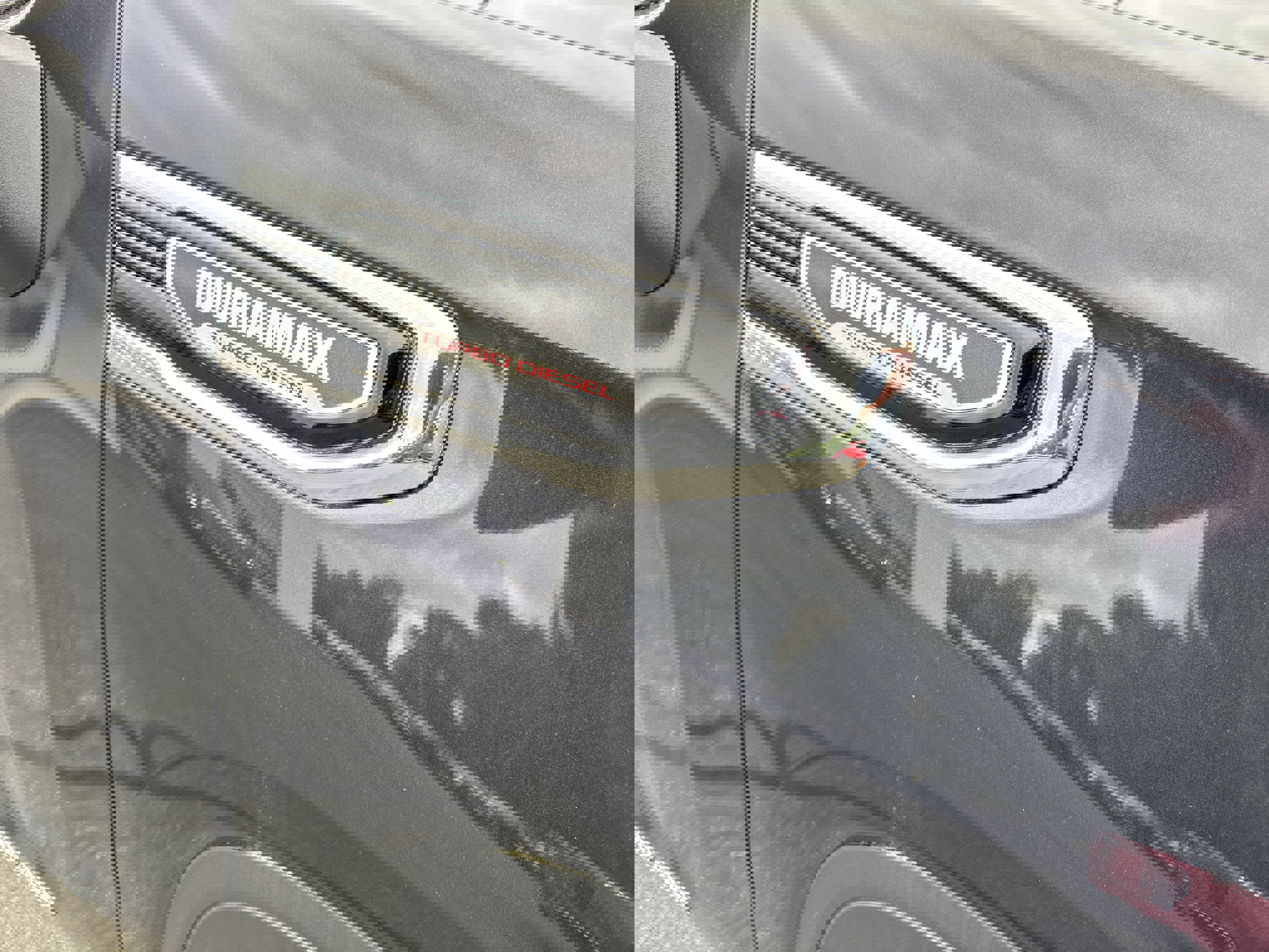 New 2025 GMC Sierra 1500 SLE w/ Preferred Package image 9