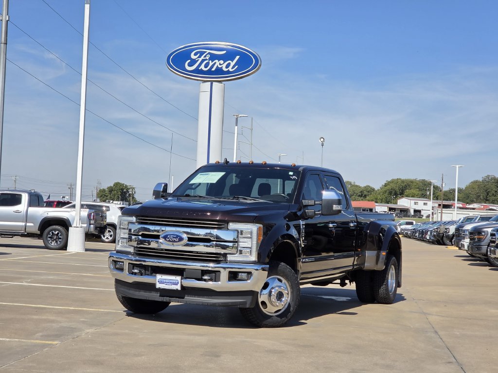Used 2019 Ford F350 King Ranch w/ King Ranch Ultimate Package AWD/4WD image 3