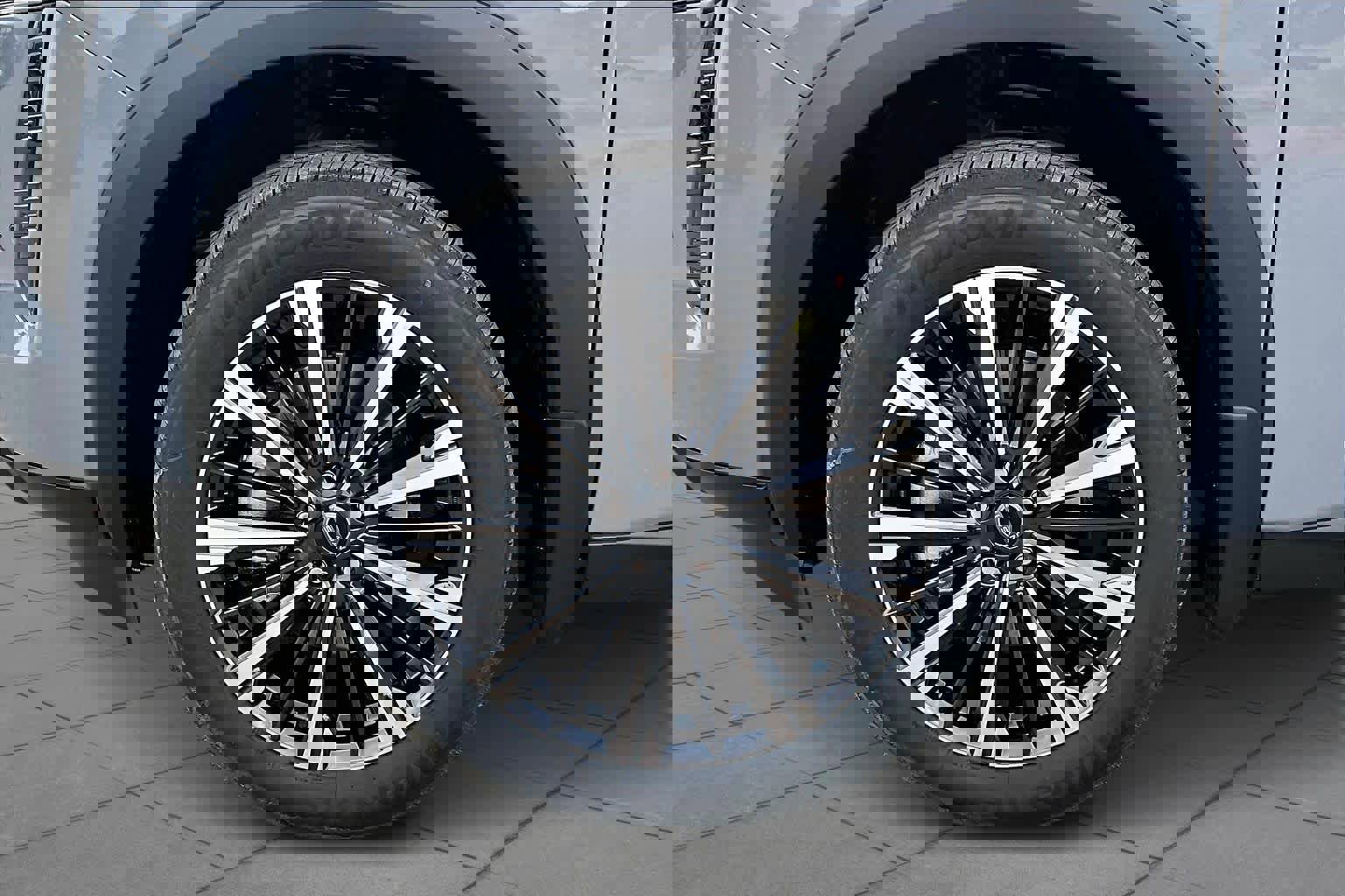 New 2026 Nissan Pathfinder Platinum w/ Cargo Package image 9