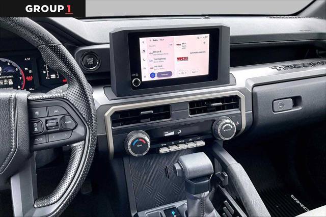 Certified 2025 Toyota Tacoma SR5 AWD/4WD image 7