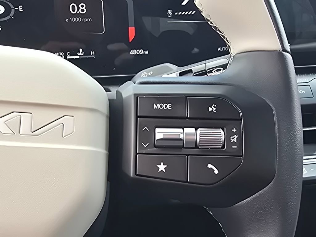 Certified 2025 Kia K4 GT-Line image 22