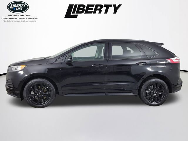 Used 2024 Ford Edge SE w/ Black Appearance Package image 6