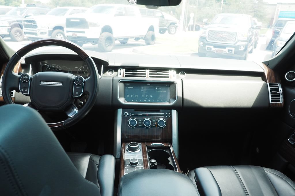 Used 2017 Land Rover Range Rover AWD/4WD image 18