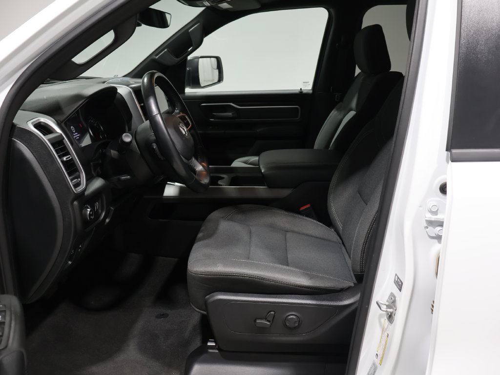 Used 2022 RAM 1500 Big Horn AWD/4WD image 11