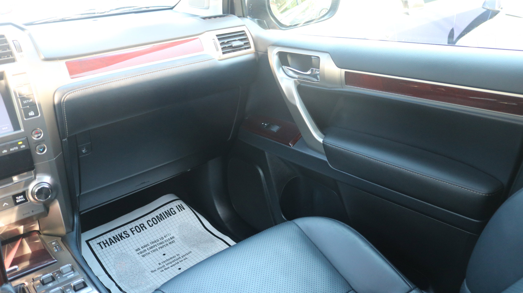 Used 2017 Lexus GX 460 Luxury image 26