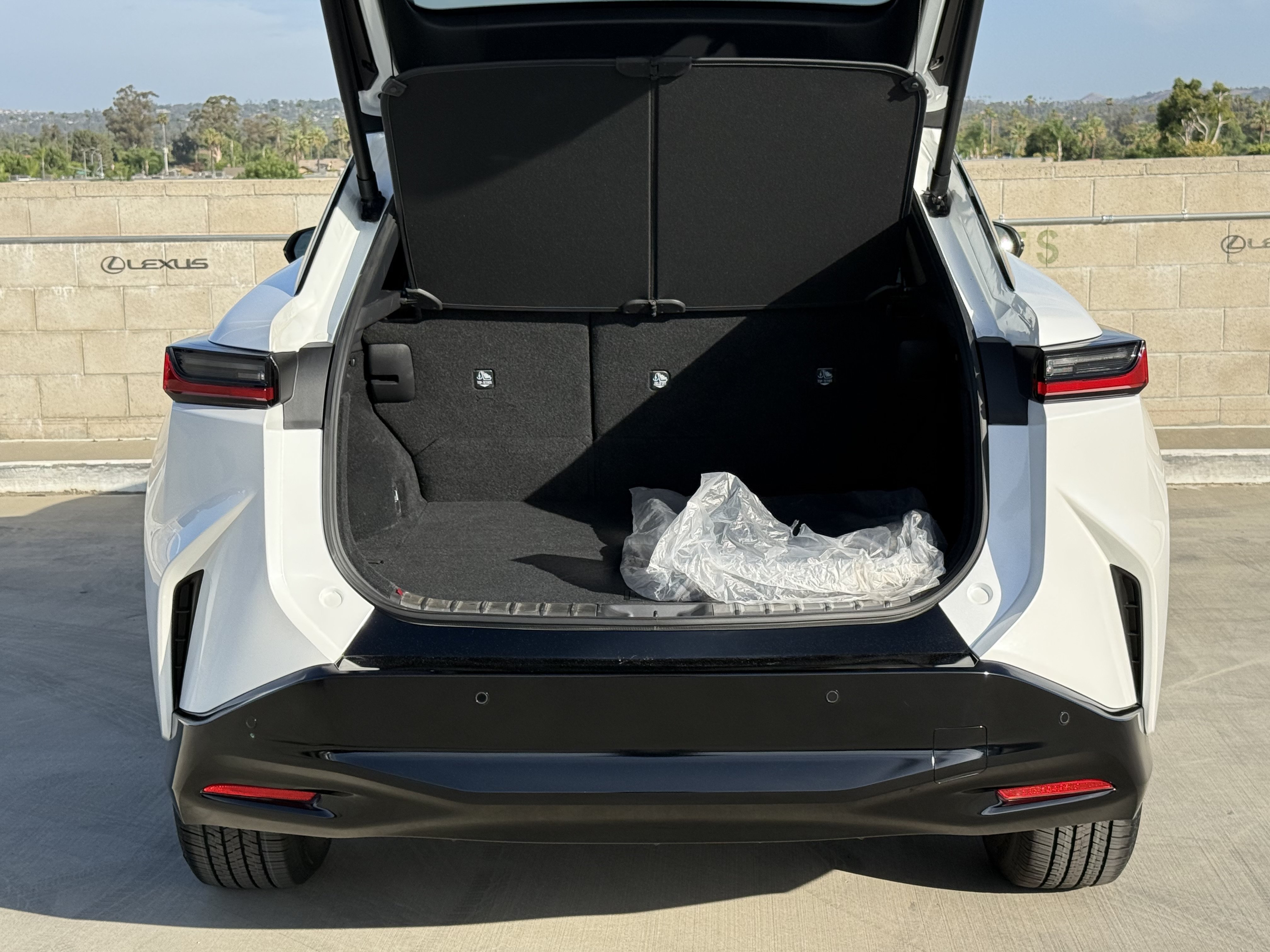 Certified 2025 Lexus RZ 300e FWD image 14