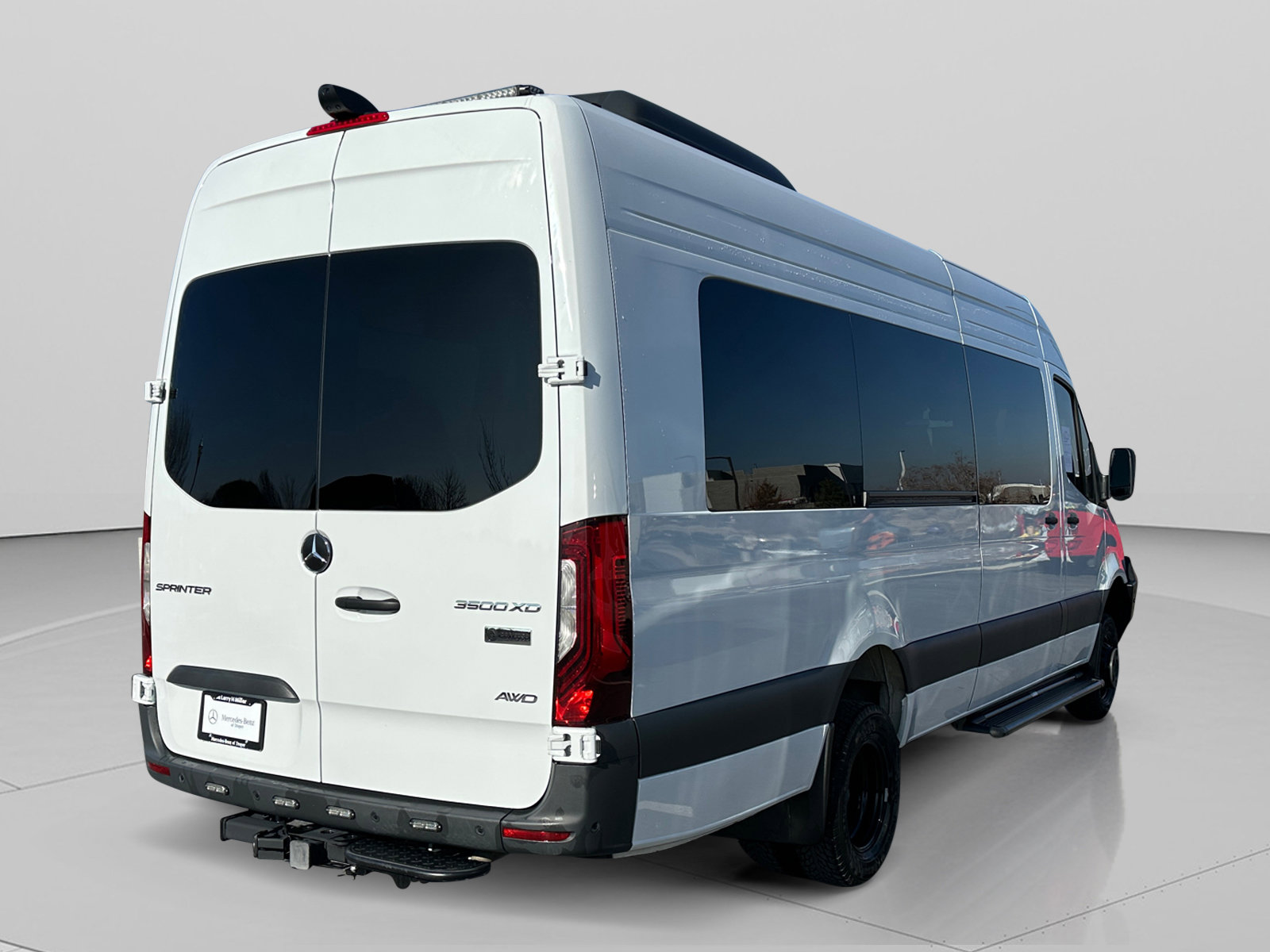 Used 2024 Mercedes-Benz Sprinter 3500 image 5