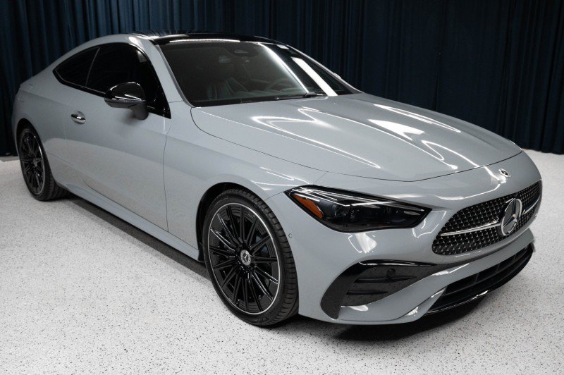 New 2027 Mercedes-Benz CLE 450 4MATIC Coupe image 3