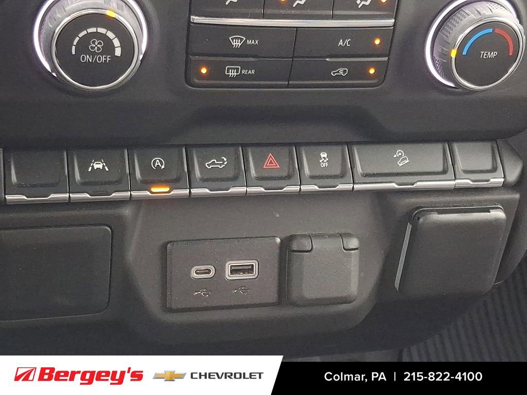 Certified 2022 Chevrolet Silverado 1500 Custom Trail Boss image 25